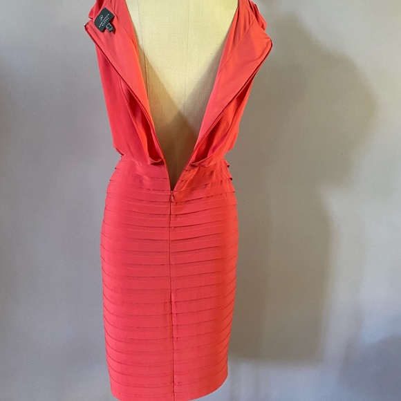 Adrianna Papell Coral Color fitted dress size 4 - Picture 4 of 7